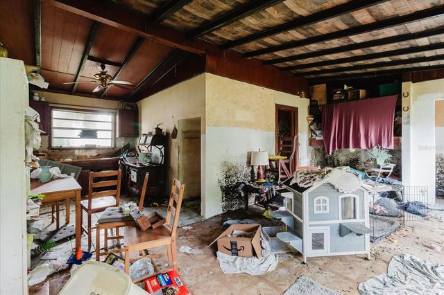 5323 CIRCLE DRIVE, Weeki Wachee, FL 34607
