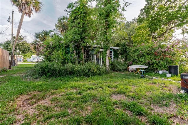 5323 CIRCLE DRIVE, Weeki Wachee, FL 34607