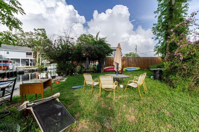 5323 CIRCLE DRIVE, Weeki Wachee, FL 34607