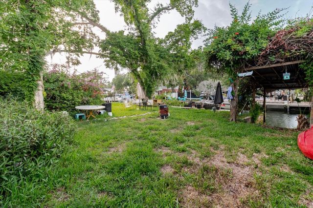 5323 CIRCLE DRIVE, Weeki Wachee, FL 34607