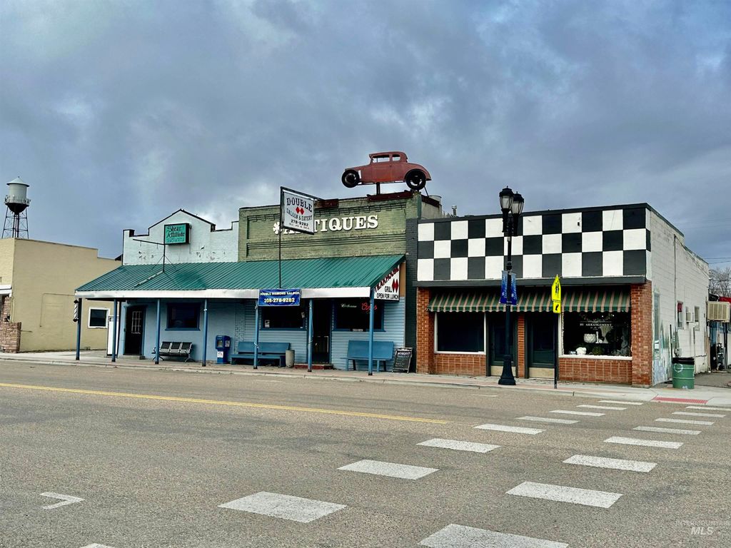 127 N Plymouth Ave, New Plymouth, ID 83655