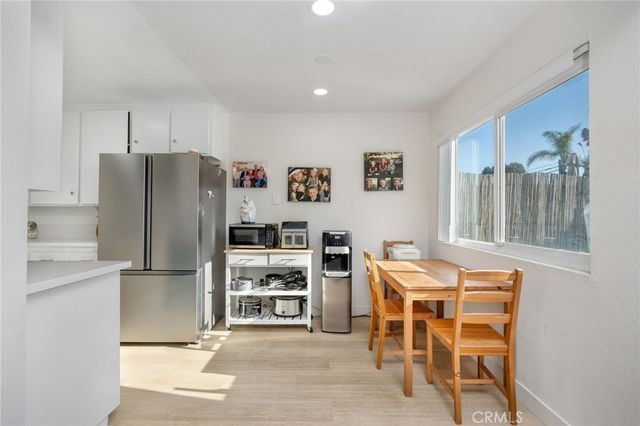 204 Springfield Avenue, Huntington Beach, CA 92648