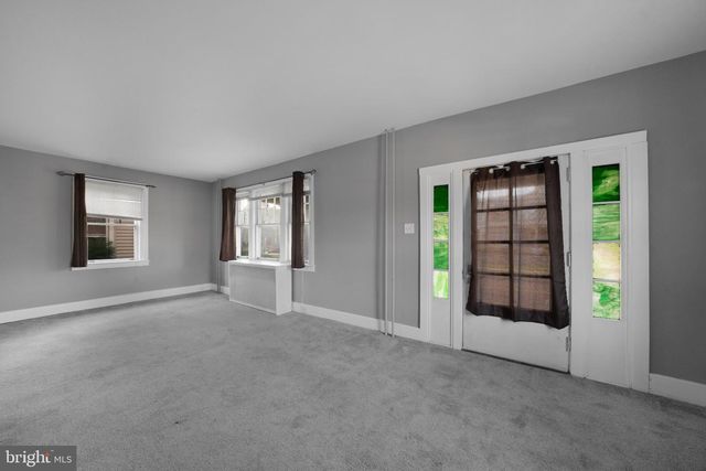 2230 PENN AVE, Reading, PA 19609