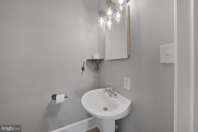 2230 PENN AVE, Reading, PA 19609
