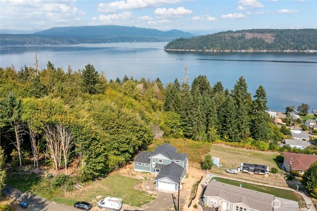 320 E 4th Street, Union, WA 98592