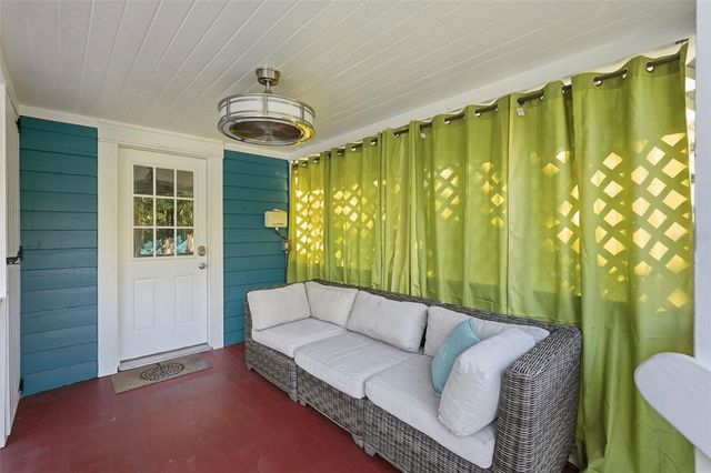 2059 BURLINGTON AVENUE N, St Petersburg, FL 33713