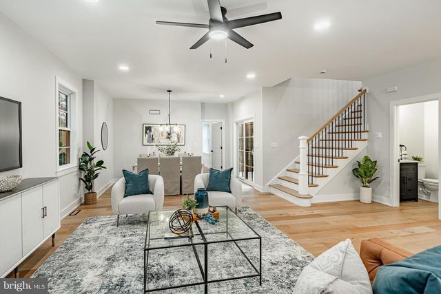 714 S WAYNE ST, West Chester, PA 19382