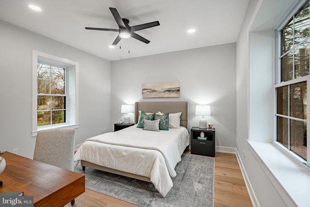 714 S WAYNE ST, West Chester, PA 19382