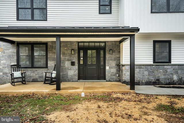 714 S WAYNE ST, West Chester, PA 19382