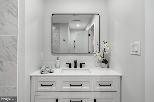 714 S WAYNE ST, West Chester, PA 19382