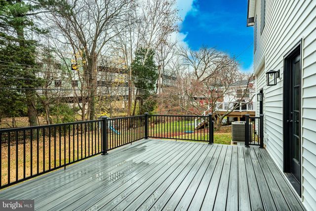 714 S WAYNE ST, West Chester, PA 19382