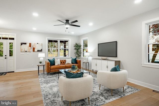 714 S WAYNE ST, West Chester, PA 19382