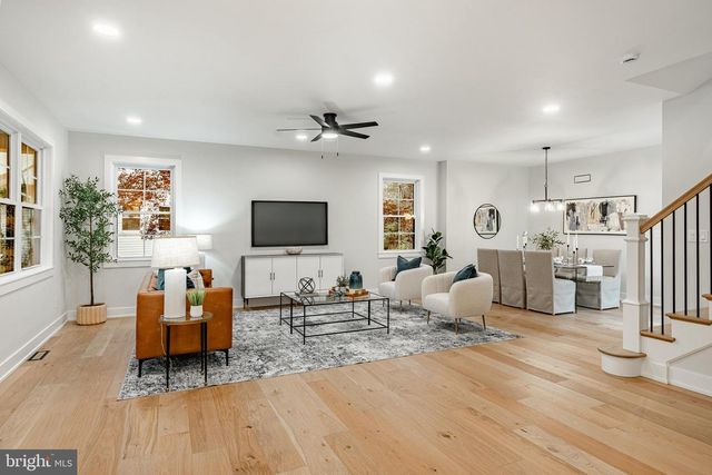 714 S WAYNE ST, West Chester, PA 19382