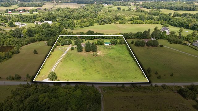 1422 Dove Ln, Springfield, TN 37172