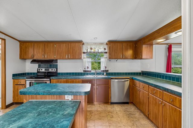 1422 Dove Ln, Springfield, TN 37172