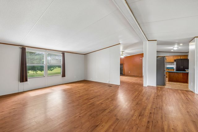 1422 Dove Ln, Springfield, TN 37172