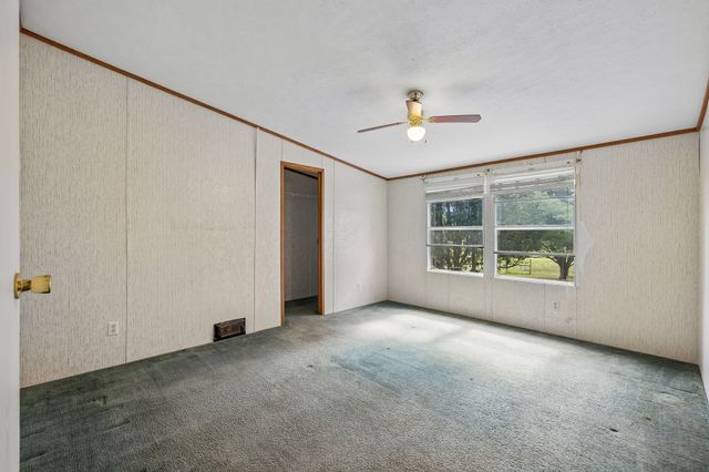1422 Dove Ln, Springfield, TN 37172