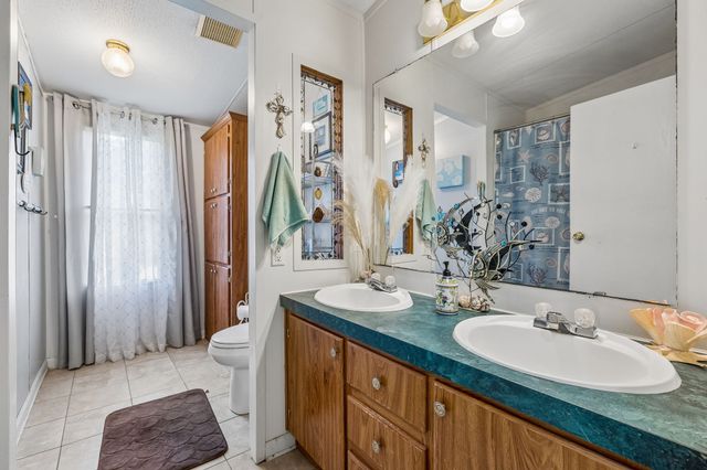 1422 Dove Ln, Springfield, TN 37172