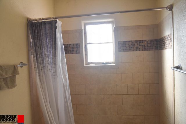 1030-1040 Truman Street SE, Albuquerque, NM 87108