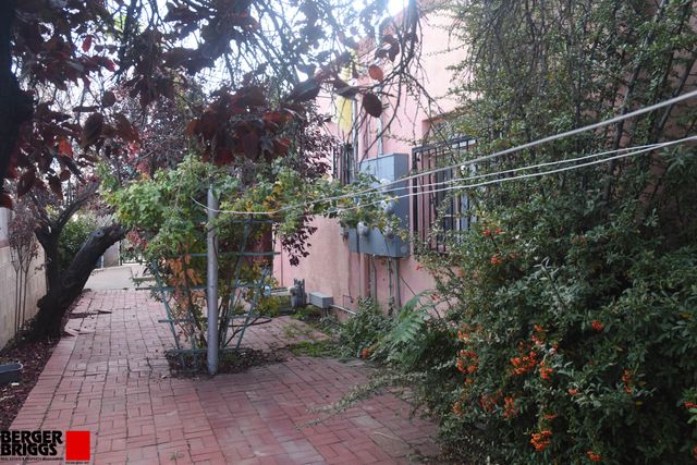 1030-1040 Truman Street SE, Albuquerque, NM 87108