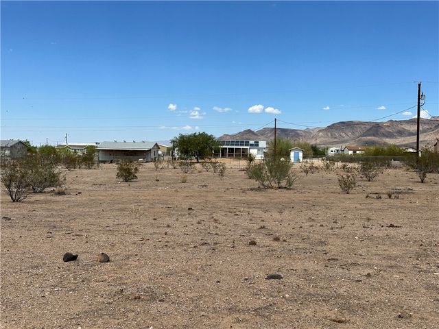 3429 W Malibu Road, Golden Valley, AZ 86413