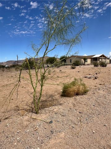 3429 W Malibu Road, Golden Valley, AZ 86413