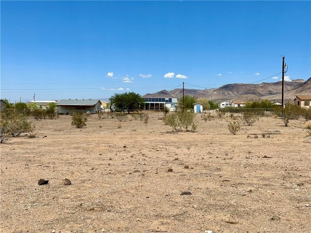 3429 W Malibu Road, Golden Valley, AZ 86413