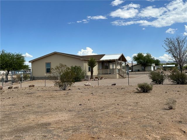 3429 W Malibu Road, Golden Valley, AZ 86413