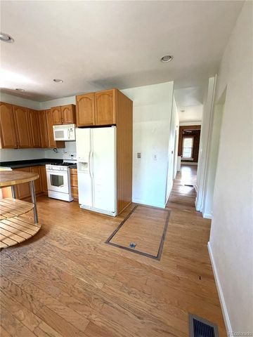 2136 N Lafayette Street, Denver, CO 80205