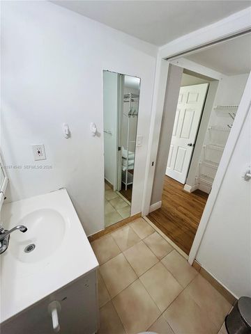 17021 N Bay Road 219, Sunny Isles Beach, FL 33160