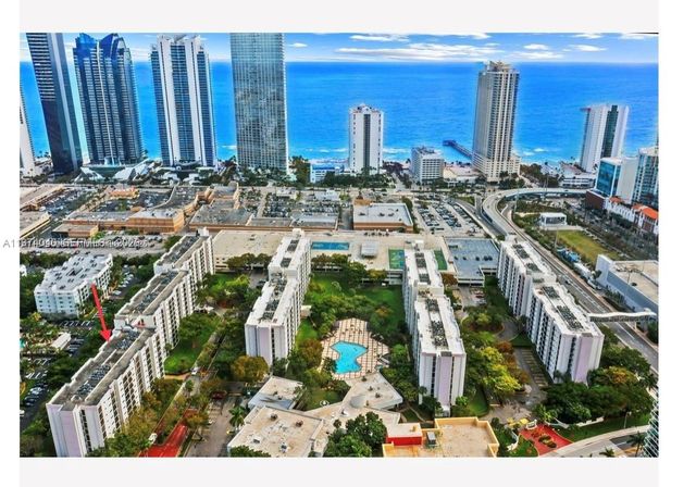 17021 N Bay Road 219, Sunny Isles Beach, FL 33160
