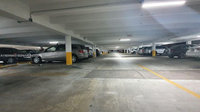 17021 N Bay Road 219, Sunny Isles Beach, FL 33160