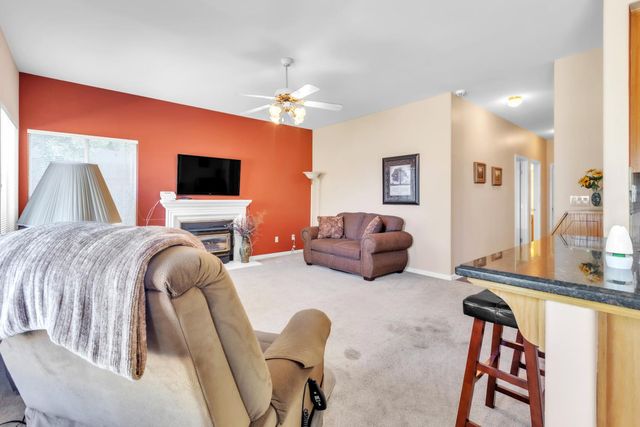 3923 Garmisch Ct, Antelope, CA 95843