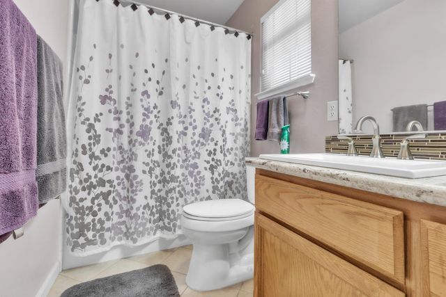 3923 Garmisch Ct, Antelope, CA 95843