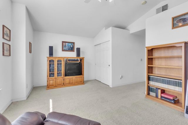 3923 Garmisch Ct, Antelope, CA 95843