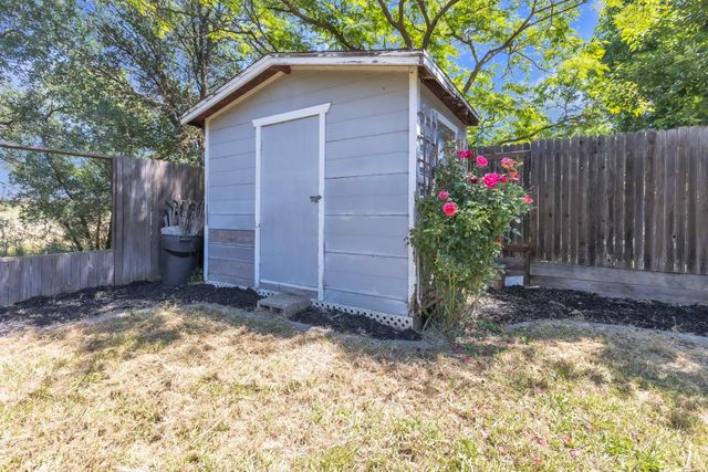 3923 Garmisch Ct, Antelope, CA 95843
