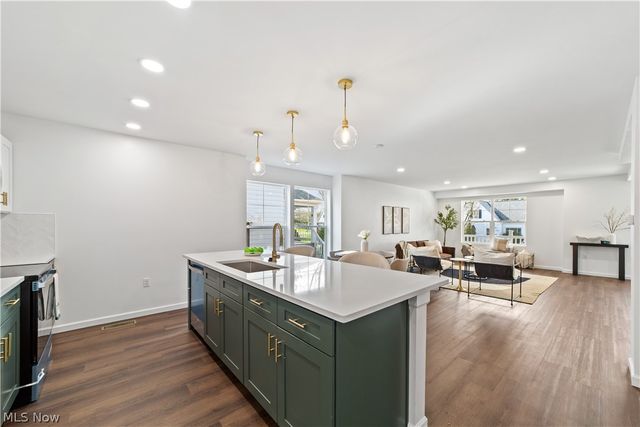 4061 Harwood Road, South Euclid, OH 44121