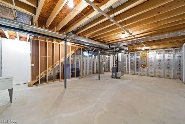 4061 Harwood Road, South Euclid, OH 44121