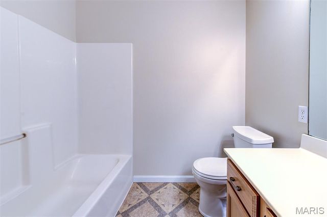 2032 Belltower Drive, St Peters, MO 63376