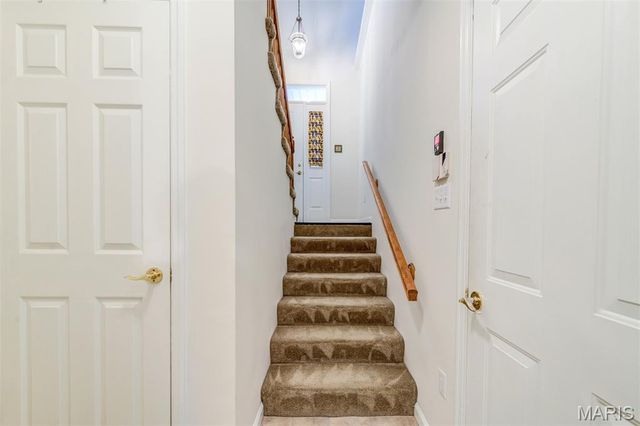 2032 Belltower Drive, St Peters, MO 63376