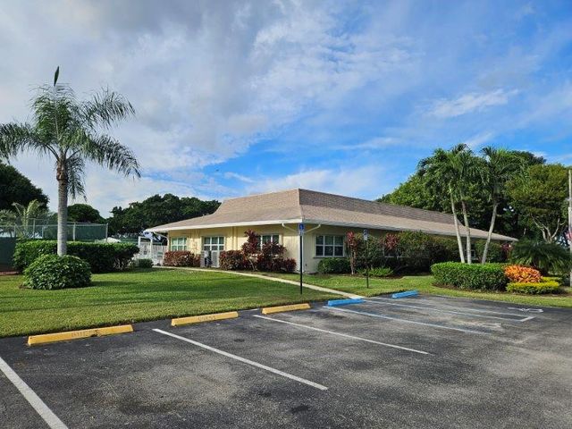 5073 Lakefront Boulevard C, Delray Beach, FL 33484