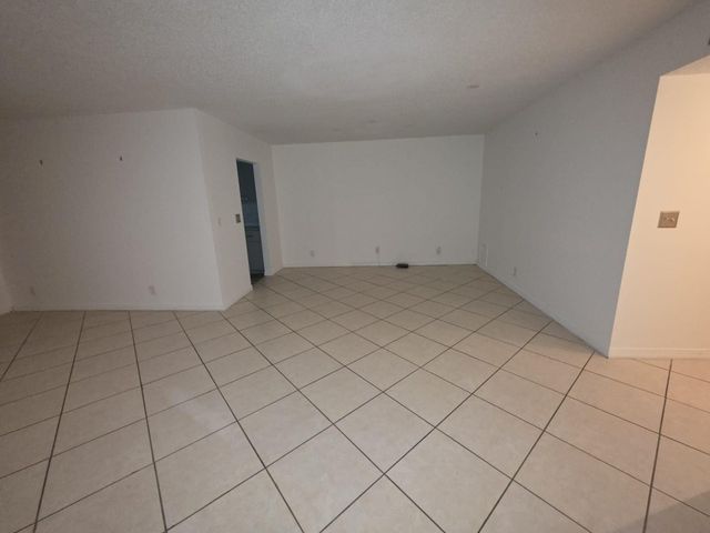 5073 Lakefront Boulevard C, Delray Beach, FL 33484