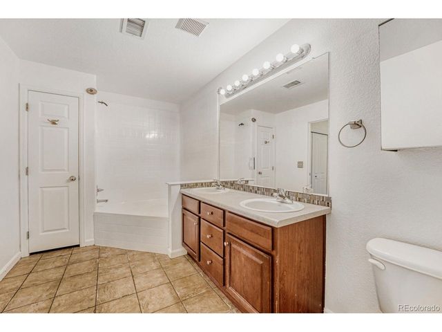 5800 Tower Rd 1302, Denver, CO 80249