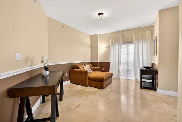 2409 N Ocean Boulevard 328, Fort Lauderdale, FL 33305