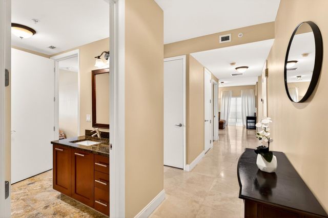 2409 N Ocean Boulevard 328, Fort Lauderdale, FL 33305