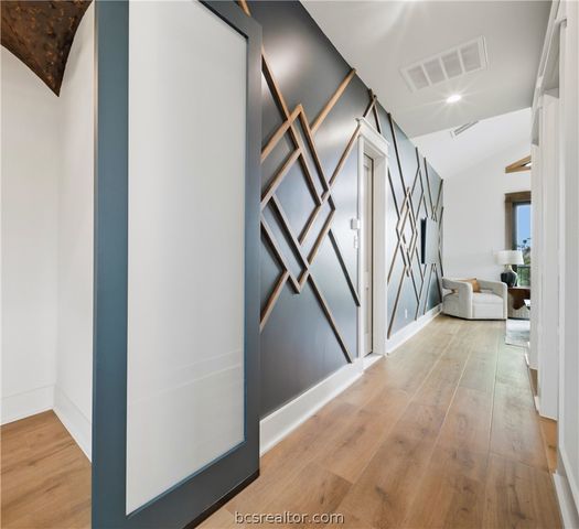 3717 Cooper Ct, College Station, TX 77845