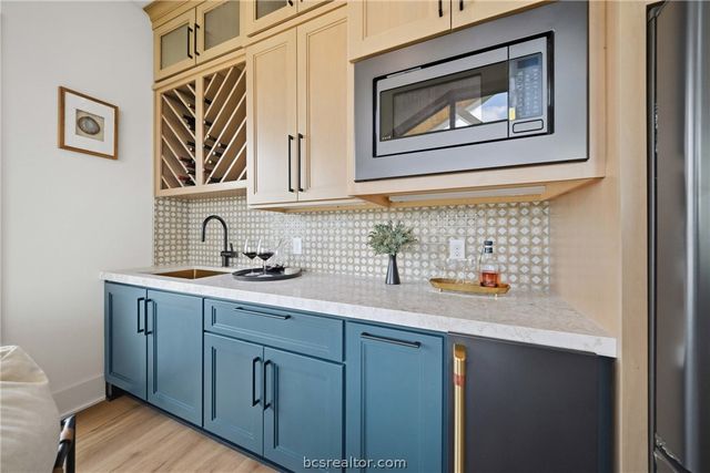 3717 Cooper Ct, College Station, TX 77845