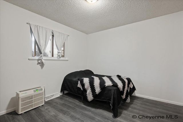 4729 LINDEN WY, Cheyenne, WY 82009