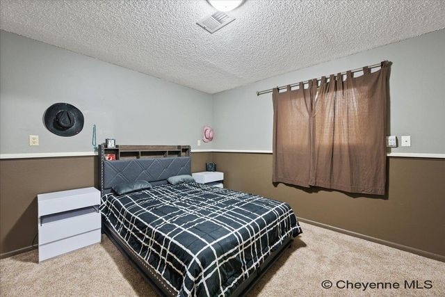 4729 LINDEN WY, Cheyenne, WY 82009