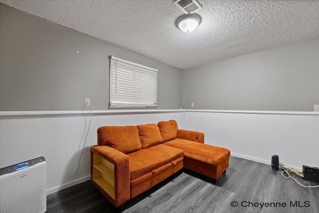 4729 LINDEN WY, Cheyenne, WY 82009